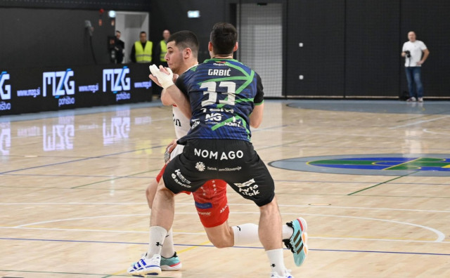 Diano Ćeško u Sloveniji je igrao sa slomljenim prstom