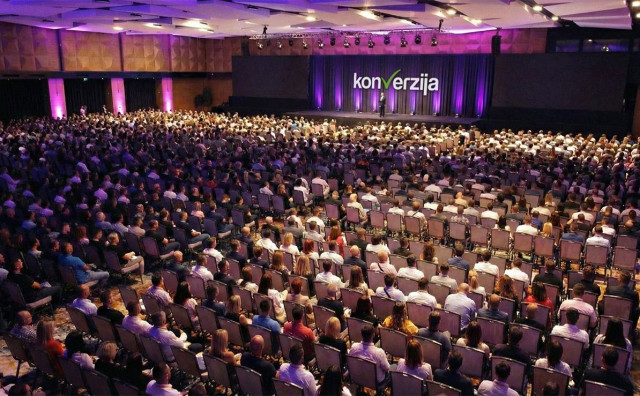 Nauči kako primijeniti AI u digitalnom marketingu za dva dana!