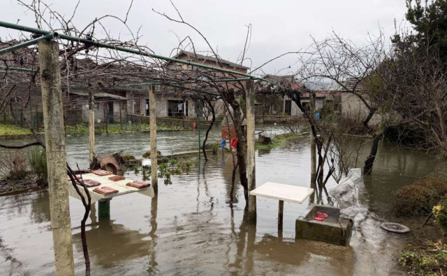 Vodostaji u blagom porastu, gorjela obiteljska kuća u Čapljini