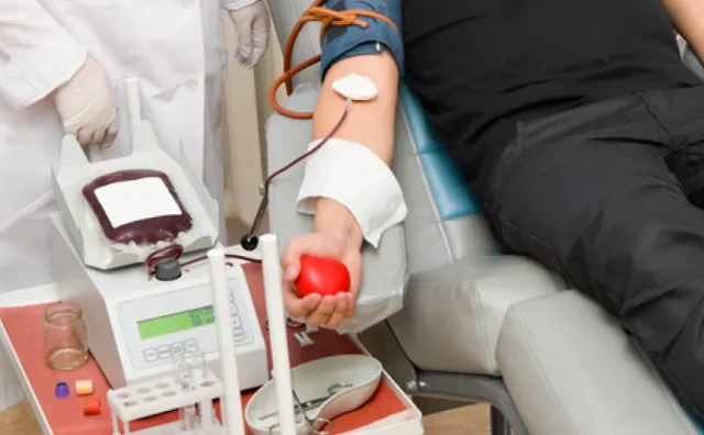 Specijalna policija HR-HB apelira na darivanje krvi za svog člana