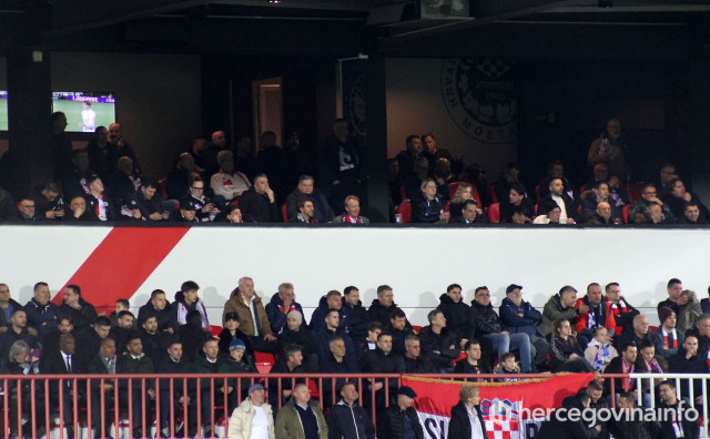 Pogled iz lože: Zrinjski i Crystal Palace gledali Bokšić, Jurić, Hrgović, Bunoza, Brkić, ministri, Kabiri...