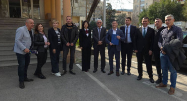 Kolektivni ugovor vlada hnž