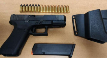 Pištolj i streljivo 