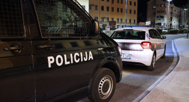 policija Mostar noć