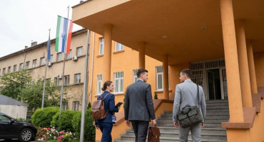 Pripravnici vježbenici Vlada HNŽ