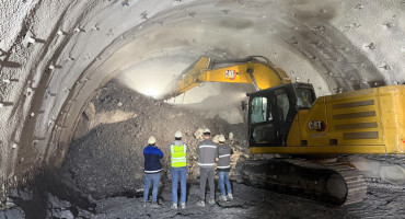 Probijen tunel Crni vrh