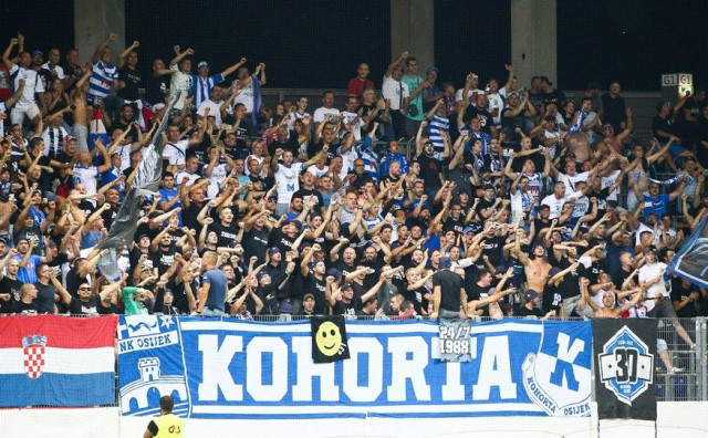 Vođu navijača Osijeka nisu pustili u Srbiju