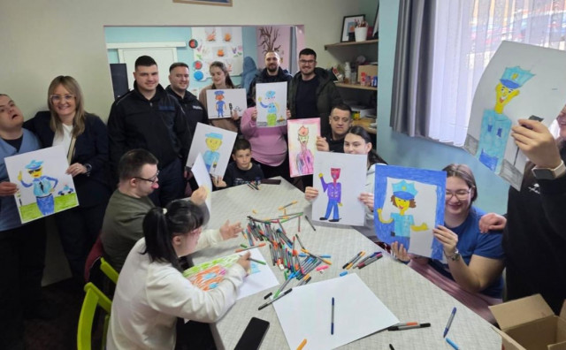Policijski službenici MUP-a ŽZH posjetili Udrugu osoba s invaliditetom u Širokom Brijegu