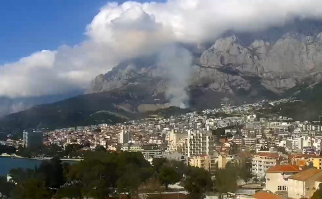 Požar na Velikom brdu iznad Makarske