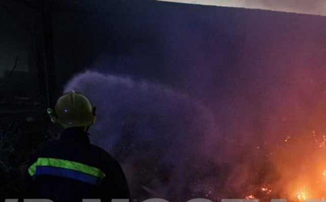 Ponovno požar na ilegalnoj deponiji u mostarskoj Jasenici