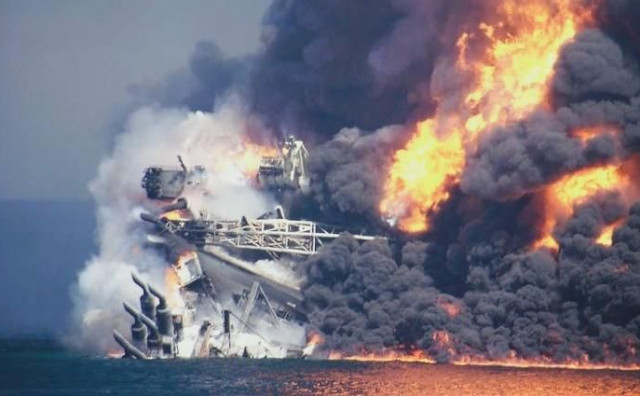 Ukrajinci pogodili jednu od najvažnijih ruskih luka za izvoz nafte