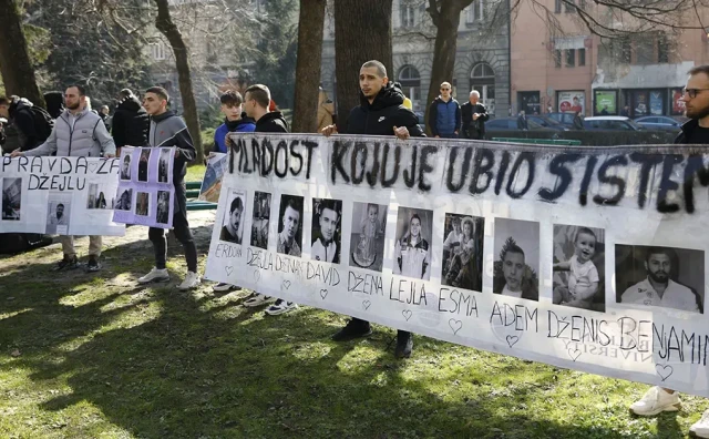 Nekoliko stotina građana na prosvjedu u Sarajevu, zakazan novi