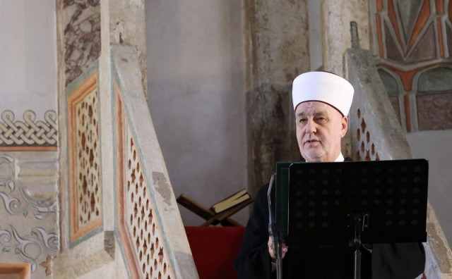 Reis Kavazović: 'Nad našim glavama nadvila se ozbiljna prijetnja vjerskog fanatizma i cionizma'