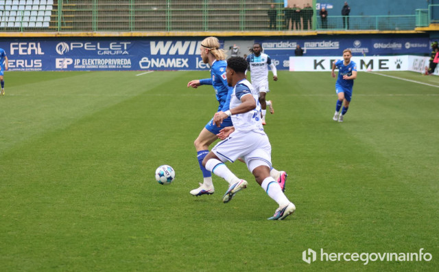 Široki Brijeg i Željezničar 1:1 na poluvremenu, Seedorf zabio za Želju, Senić ekspresno poravnao