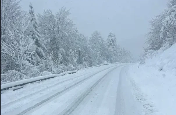 Snijeg zabijelio dijelove Bosne i Hercegovine