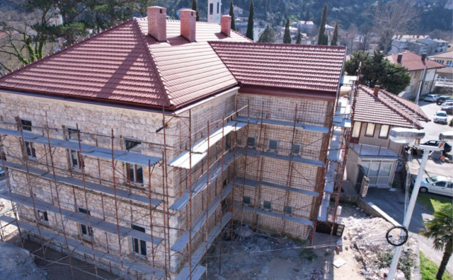 Počela obnova Gradske vijećnice u Stocu, projekt vrijedan više od 1,5 milijuna KM