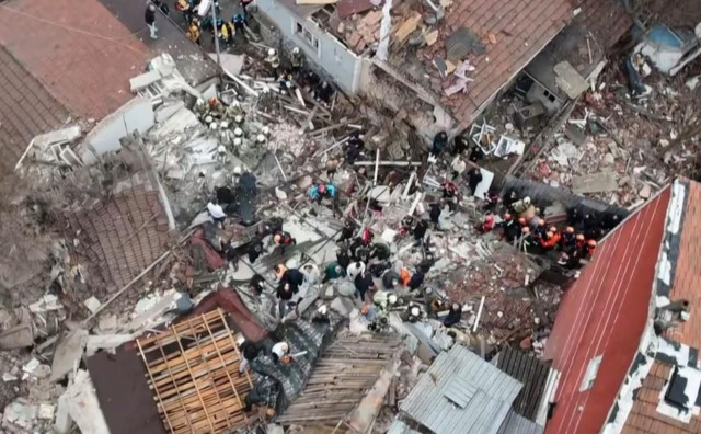 Dvije zgrade se srušile u Istanbulu, ima ozlijeđenih