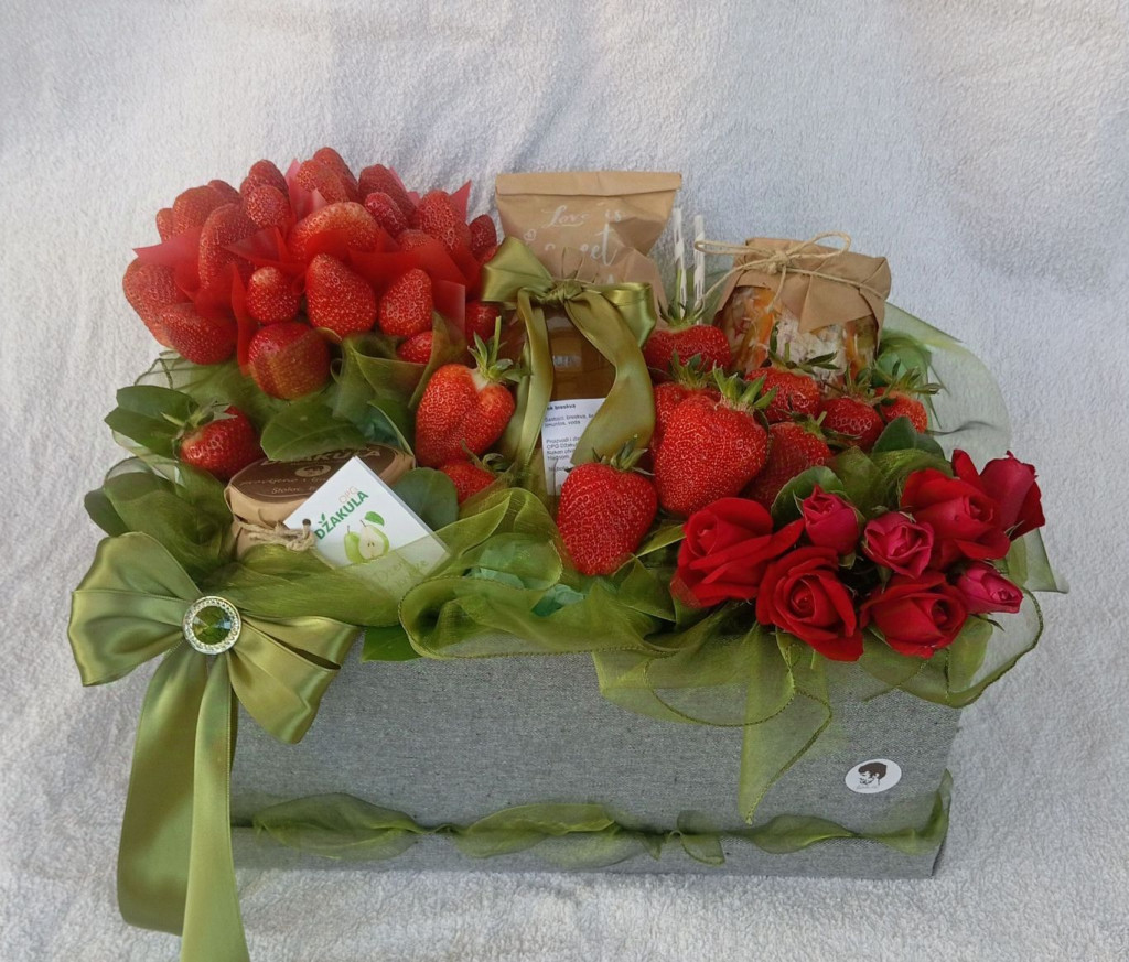 Jagode buket OPG Džakula