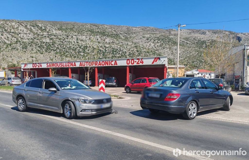 Sudar četiri automobila u Mostaru, Bišće polje, Opine