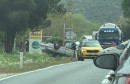 Kod Mostara prevrnut automobil na krov