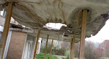  Dom zdravlja Glamoč