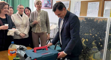 Dugogodišnji ravnatelj OŠ fra Didaka Buntića, Marin Kapular