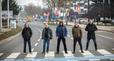 Letu štuke na ulici