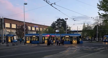 Tramvaj u Zagrebu iskočio iz tračnica