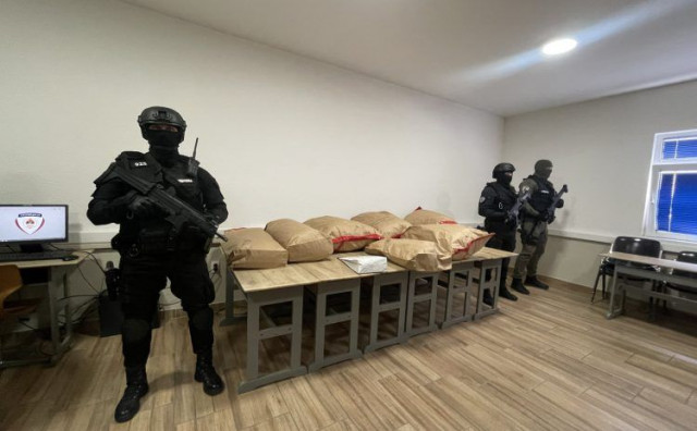 Detalji akcije 'Brazil': Zaplijenjeno 50 kilograma skanka, uhićene osobe iz Gradiške i Neuma