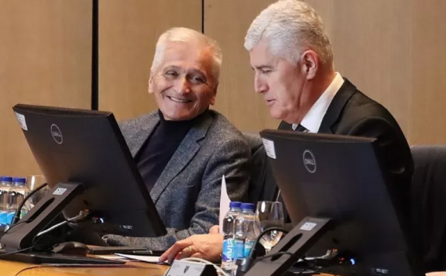 Sjednica Doma naroda na kojoj se trebalo raspravljati o akcizama na gorivo propala, Čović i Špirić nisu došli