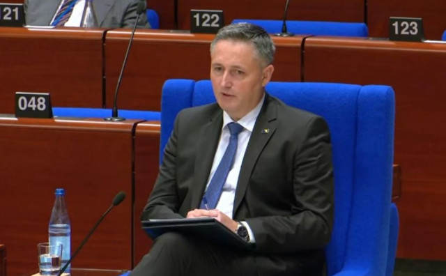 Bećirović u Strasbourgu bez odgovora o Hrvatima, Komšića nazvao legalno izabranim