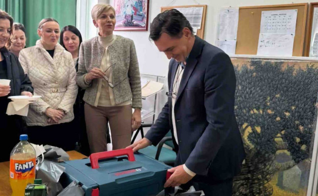 Nakon tri desetljeća rada, ravnatelj Marin Kapular otišao u mirovinu