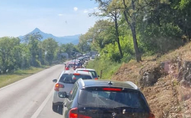 Gužve na ulazu u Ljubuški zbog radova