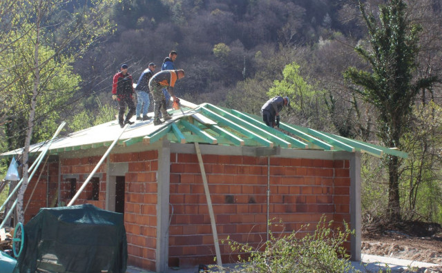 Konjic i UNDP ulažu u Boračko jezero: Gradi se još jedan objekt za omladinski turizam