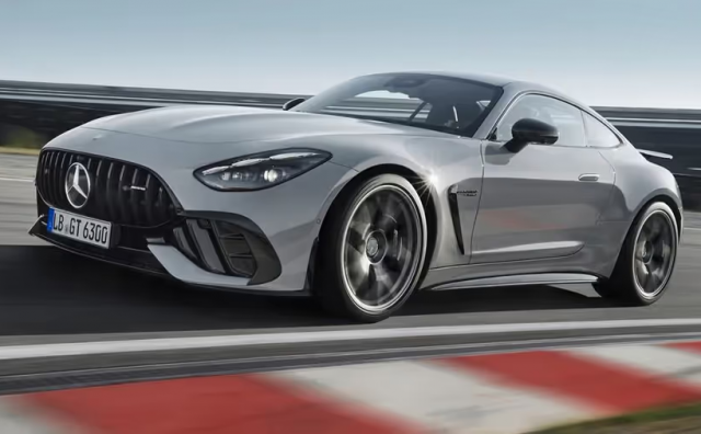 Najskuplji automobil uvezen u BiH je Mercedes-AMG GT 63 PRO 4MATIC+ vrijedan skoro pola milijuna KM