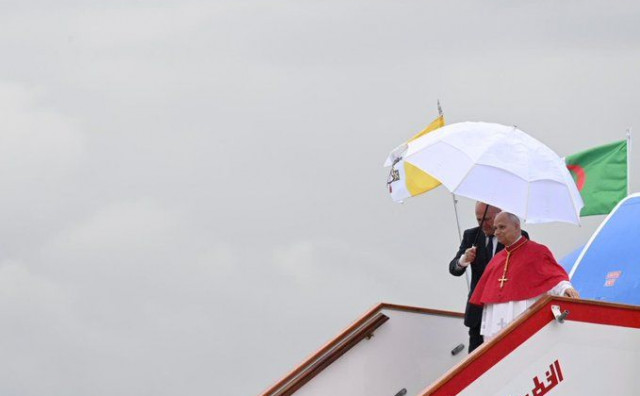 Trump nastavio napade na Papu, u raspravu se uključio i Vance