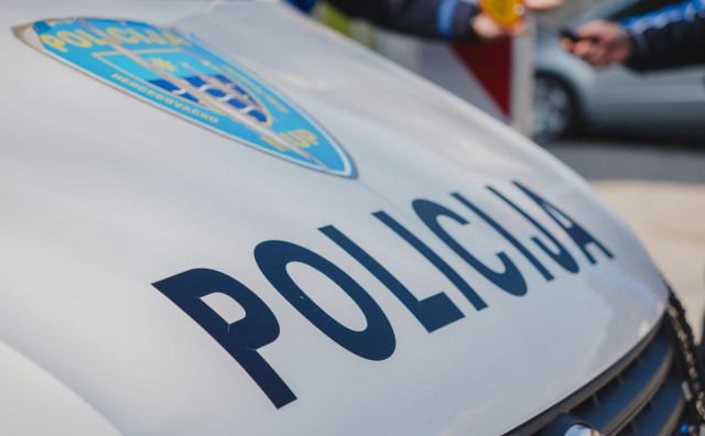 Jedna osoba teško ozlijeđena u prometnoj kod Vijećnice