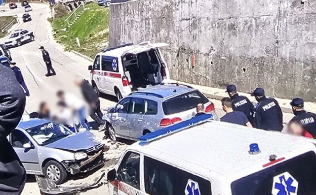 Teža prometna nesreća u Posušju, na terenu i Hitna pomoć