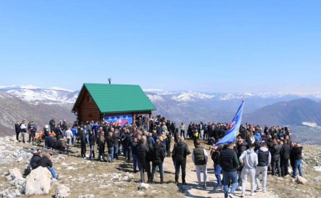 Prosvjed u Prozor-Rami: Mještani Rumboka protiv gradnje, devastacije i prodaje djedovine