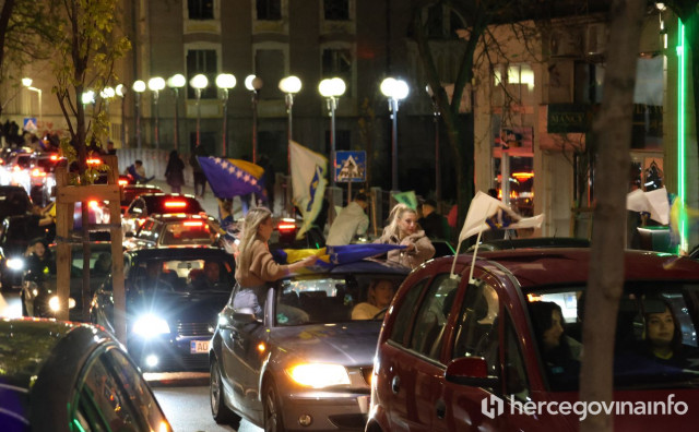 Mostar je itekako znao proslaviti uspjeh reprezentacije i svog Sergeja Barbareza