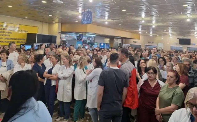 Zdravstveni radnici nezadovoljni, traže veća povećanje plaća