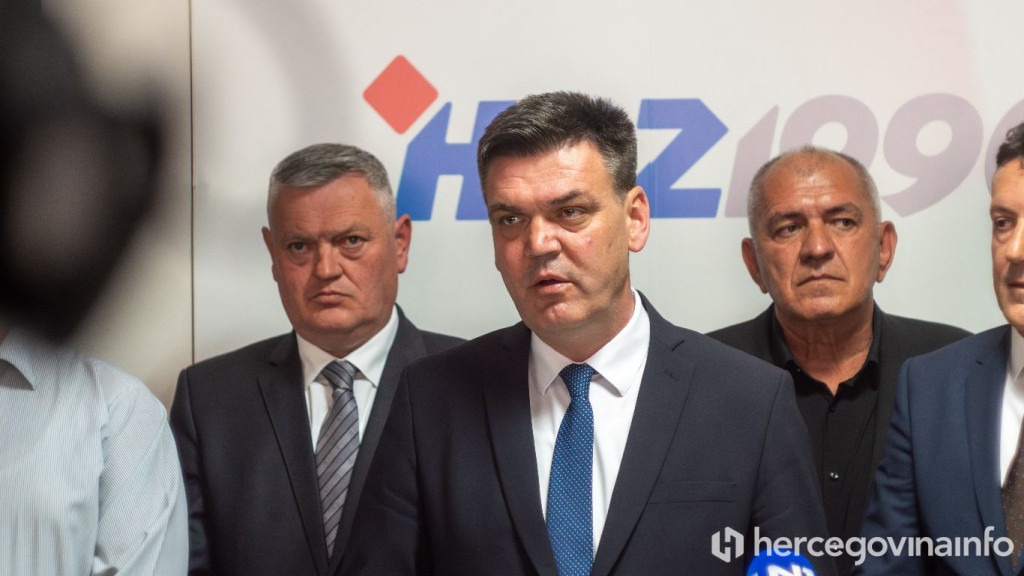 Lučić petorka