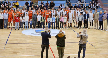Humanitarni košarkaški turnir veterana „Old Stars Zagreb“ u Ljubuškom