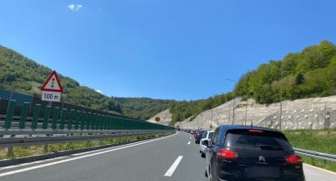 kolona vozila kod Bradine