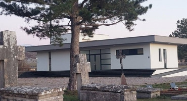Mrtvačnica na Gradskom groblju sv. Mihovil u Livnu