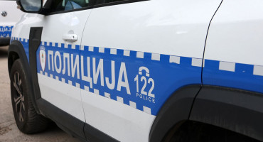 policija RS auto