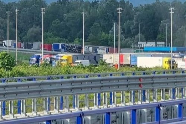 Ogromne kolone kamiona na Graničnom prijelazu Gradiška