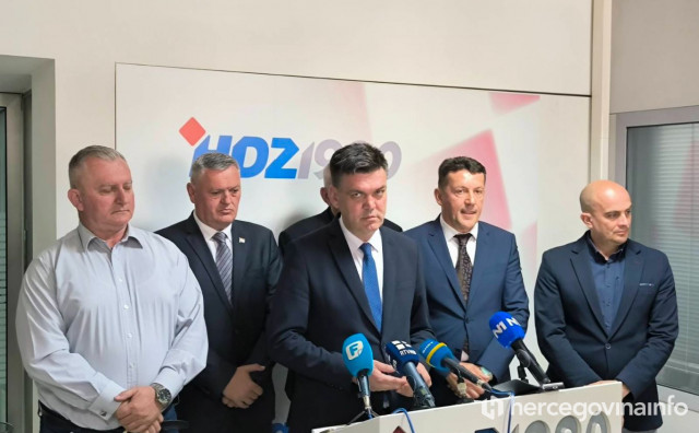 Petorka predstavila svog kandidata za Predsjedništvo BiH