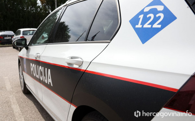 policija ŽZH auto