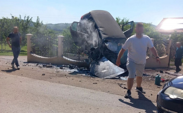 Jedna osoba poginula u teškoj prometnoj nesreći u Modriči